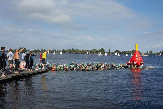 Mooie Nel Swim 2022 — foto 19 van 137