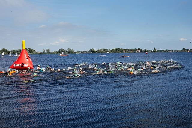 Mooie Nel Swim 2022 — foto 22 van 137