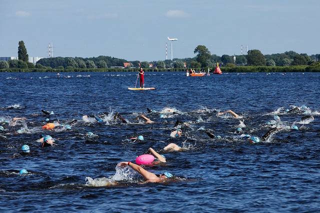 Mooie Nel Swim 2022 — foto 33 van 137