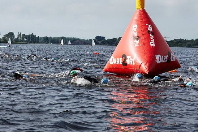 Mooie Nel Swim 2022 — foto 40 van 137