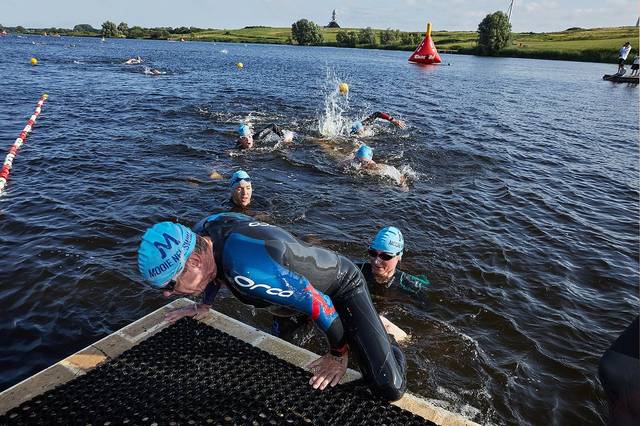Mooie Nel Swim 2022 — foto 66 van 137