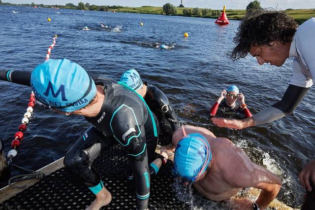 Mooie Nel Swim 2022 — foto 67 van 137