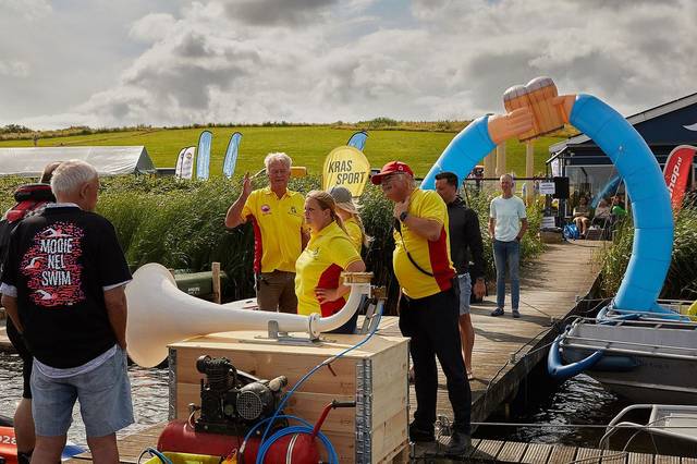 Mooie Nel Swim 2024 — foto 23 van 162