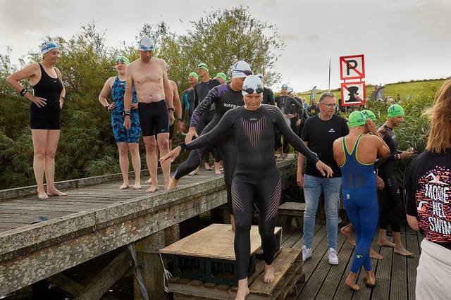 Mooie Nel Swim 2024 — foto 40 van 162