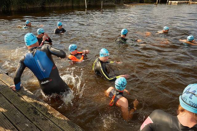 Mooie Nel Swim 2024 — foto 55 van 162