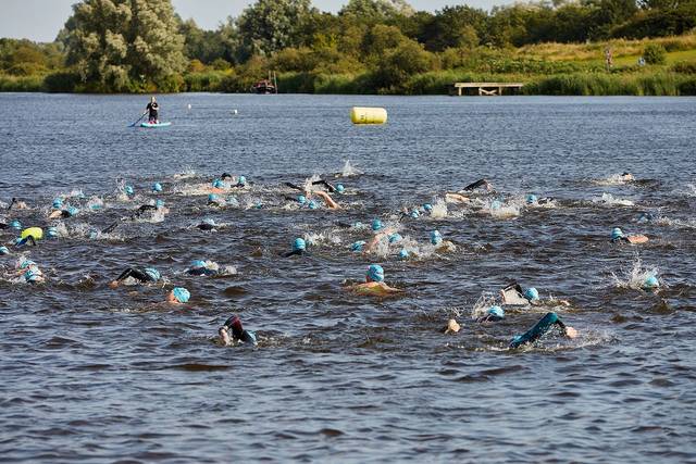 Mooie Nel Swim 2024 — foto 66 van 162