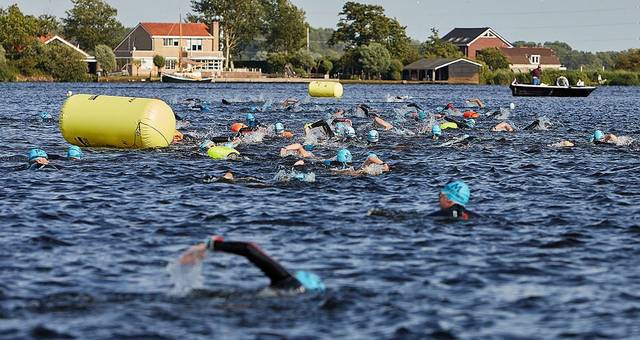 Mooie Nel Swim 2024 — foto 67 van 162