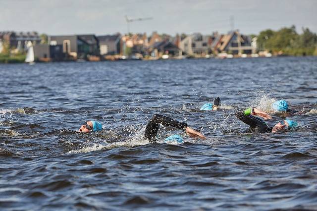 Mooie Nel Swim 2024 — foto 72 van 162