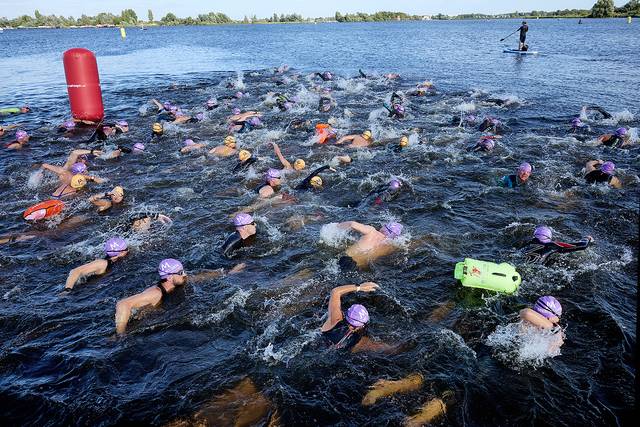 Mooie Nel Swim 2026 — foto 79 van 210